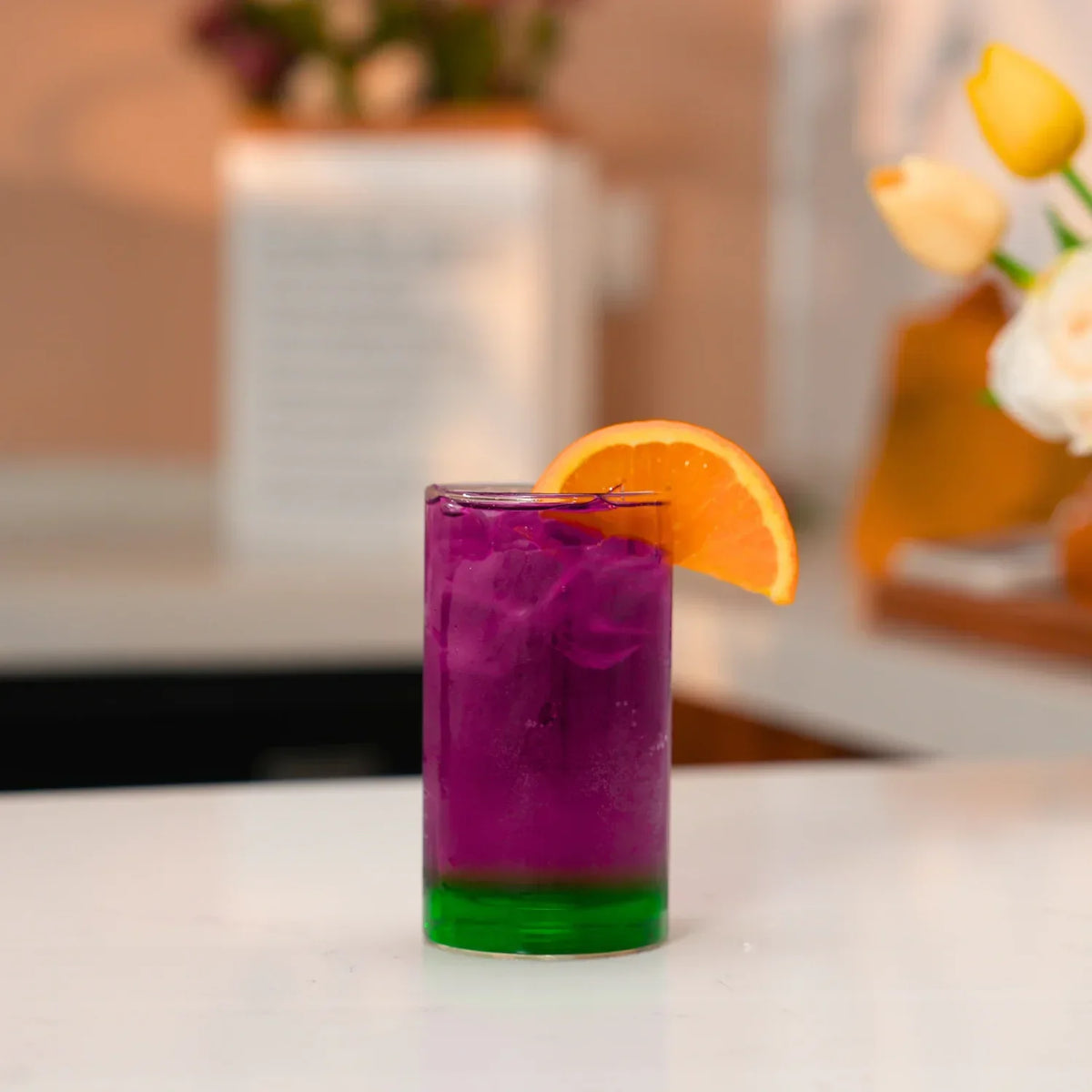 Schmetterlingsblüten-Mocktail
